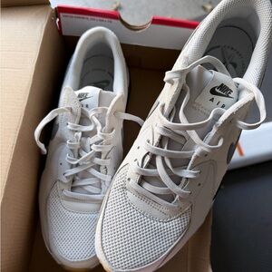 Nike Air Max Excee Men Size 9
